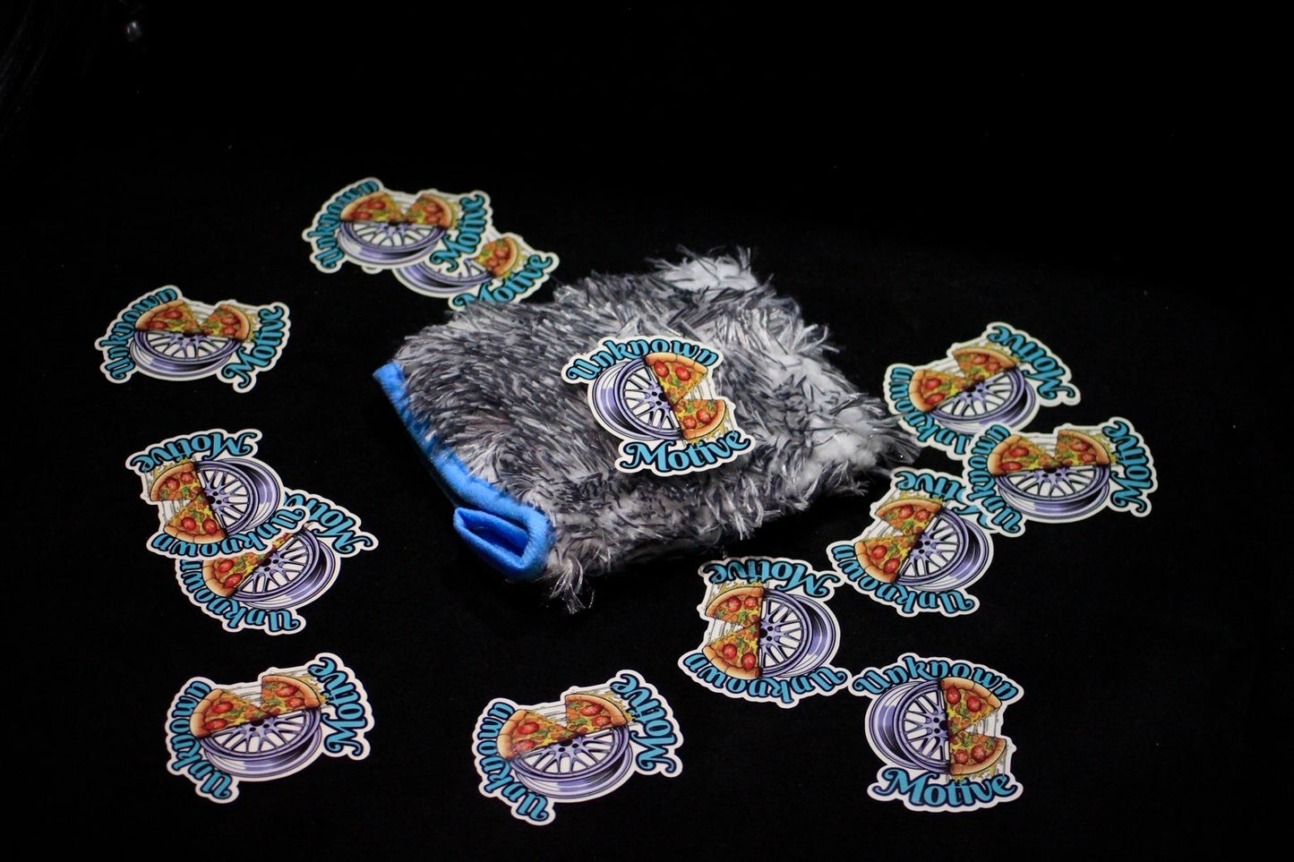 Deep dish sticker